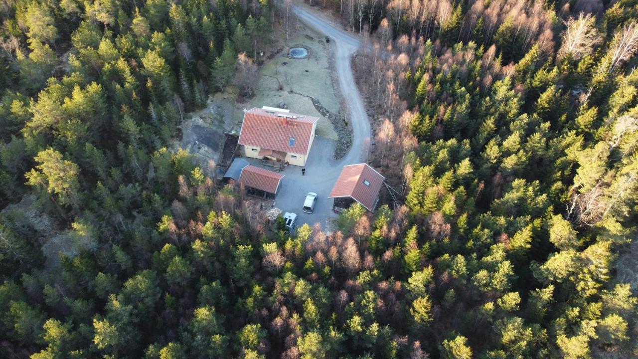 Mysig Och Modern Stuga Pa Snoegard, Naera Havet Och Naturen Lur (Tanum) Exterior foto